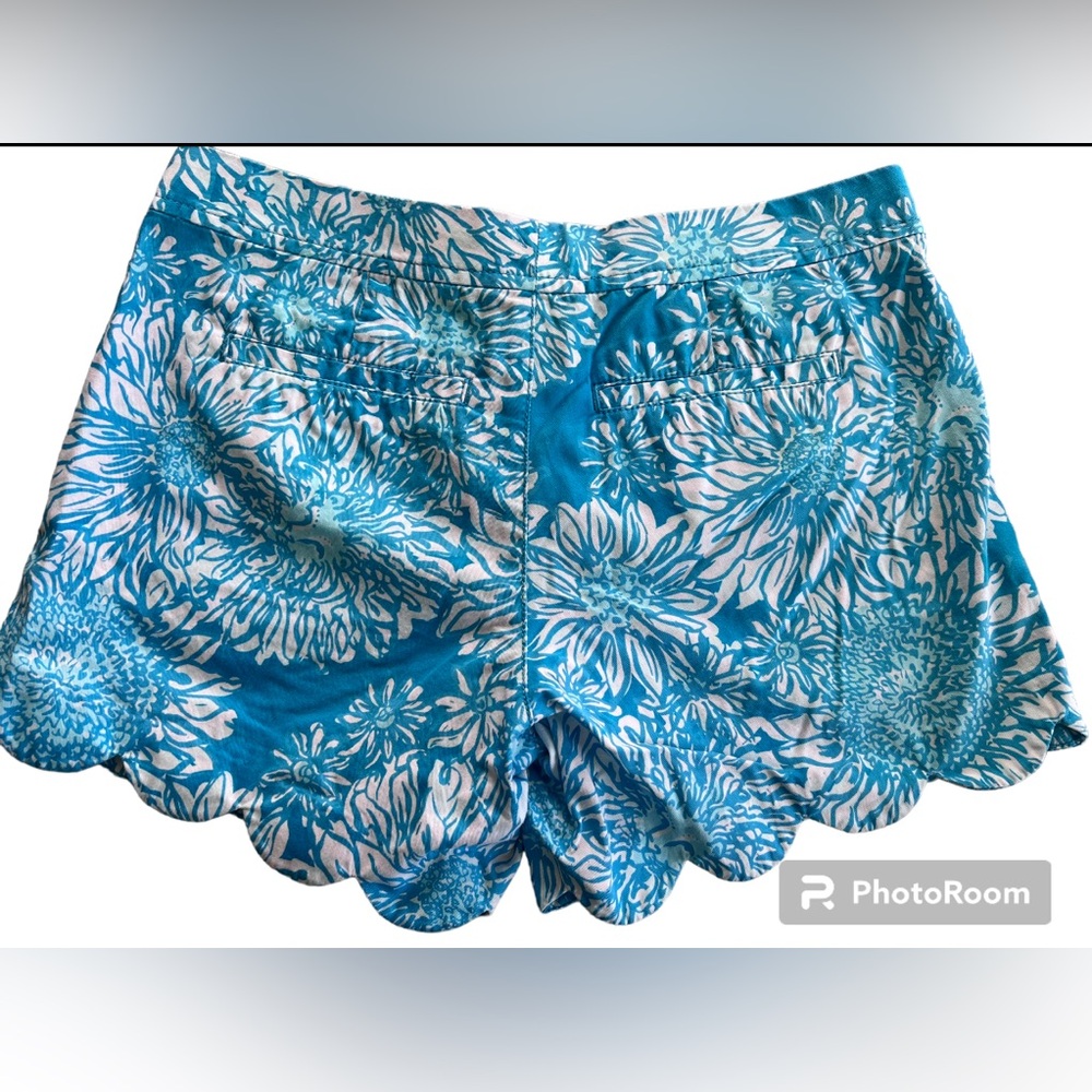 Lilly Pulitzer Buttercup Short Ariel Blue
Lion in The Sun Size 2 - Picture 5 of 8